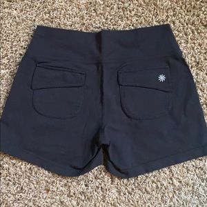 Athleta black short shorts